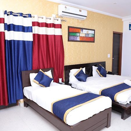 The Abodes House Hotel Grander Noida Exterior foto