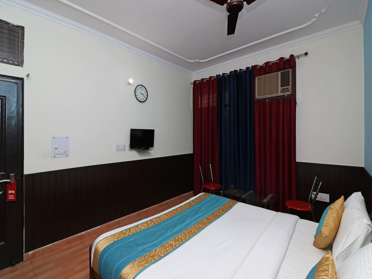 The Abodes House Hotel Grander Noida Exterior foto