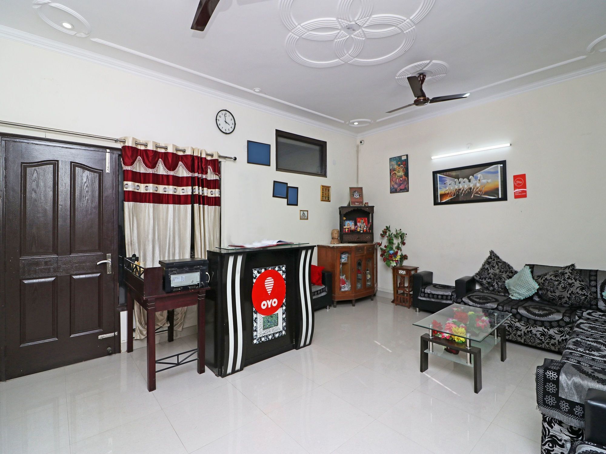 The Abodes House Hotel Grander Noida Exterior foto